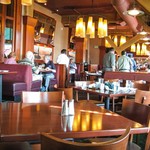 Elliott's Oyster House - 店内