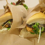 自然食堂マーニー - サンドの断面