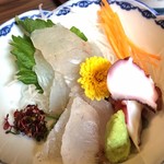 升かね - ★本日のランチ A刺身（ヒラメ・コチ・タコ）（750円）★刺身