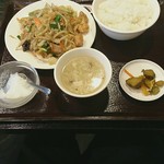 上海亭 - 鶏肉ランチ 850円 味は普通