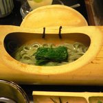 黒茶屋 - ⑨よもぎうどん