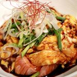 サーモンバル パーシャ - 20170621サーモンとふわふわ玉子の丼