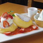 茶寮 煉 - 料理写真:季節限定スフレホットケーキ