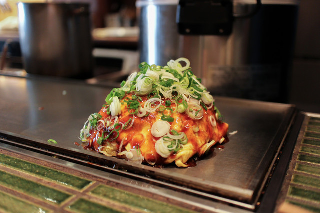 Hiroshima-ryu Okonomiyaki Teppan Ryori Gansu Kuya Oodori Ten