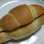 サンライズベーカリー - 塩パンあんとクリーム