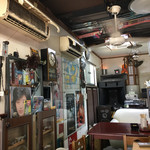 ラーメン専門店　雷文 - カオス！店主の面白そうな事、楽しそうな事はやってみてそしてハマる！って感じが出てるな〜〜〜ちなみに携帯電話持ってないそうです。