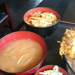 古都 - 味噌汁と一口たぬきうどん