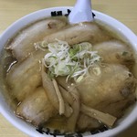 たっぷりのチャーシューメン