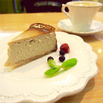 カフェ アムリタ - お豆腐のチーズケーキ450円