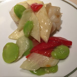 中国飯店 - 大ぶり海老とそら豆のあっさり炒め