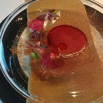 レスト ケイ ヤマウチ - 太刀魚 赤紫蘇、ビーツ、ローズヒップ