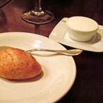 カーディナス・チャコール･グリル - *パンとメープルバター*