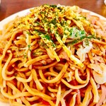 広野屋 - 焼きそば並って書いてあるけどどう見ても大盛りサイズでビビった(笑)