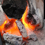 Tori Yoshi - 本格炭火焼き・備長炭でじっくり焼いています！