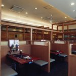 錦わらい - 仕切りもあるのでゆっくりお食事していただけます。