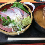 タカマル鮮魚店  - 