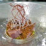 ビストロチャイナ 蜜柑 - 柔らか牛タンの冷製粒マスタードソース（1100円）