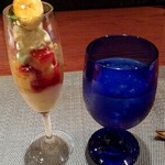 単独ではサイズが分かりにくいので並べてみました(^^)