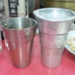 豚足のかどや - 左が焼酎・右が日本酒