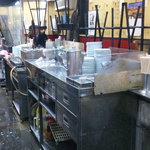 豚足のかどや - ２０１１年２月のかどや　閉店作業です