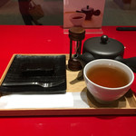 イッピン カフェ - ほうじ茶ようかん（見づらい） 2016/06/01