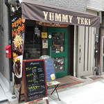YUMMY TEKI - 店の外観