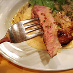 Aux delices de dodine - 柔らかいです。ボリュームあってマッシュポテトは残しちゃいましたm(_ _)m