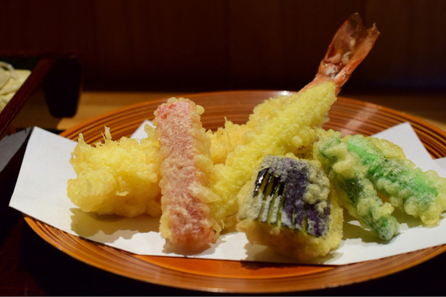 しろう 表参道 そば 食べログ