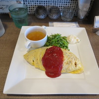 ブルーキッチン 堺筋本町店 - オムライス ランチセット(薄焼き玉子/大盛り/ケチャップ)　830円