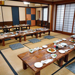 よし半 - 奥の座敷（２部屋ぶち抜き）