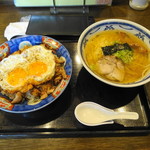 白楽天 - 焼豚卵丼とラーメンのセット