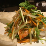 メコンデルタ風海の幸の和え物