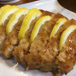 金ちゃん - つくね…レモンが合います！