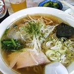 竹田家手打ラーメン店