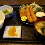 味の六酔 - 海老フライ定食950円(税込)