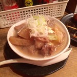 野方屋 - もつ味噌煮込み