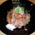 ローストビーフ油そば ビースト - 