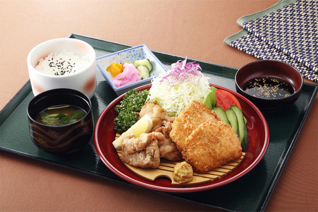 料理メニュー 登利平 前橋けやきウォーク店 前橋 鳥料理 食べログ 料理メニュー 登利平 前橋けやきウォーク店 前橋 鳥料理 食べログ