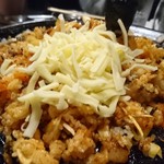 韓国料理 サムギョプサル どやじ - 鉄板キムチチャーハン　チーズトッピング