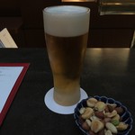 BUBBLES BAR - Ｈ29.6　生ビール・ナッツ