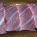 亀正くるくる寿司 - 中トロ