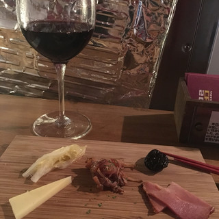 お好み焼きとチーズのお店 四ツ橋カーヴ_1