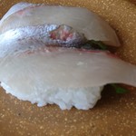 亀正くるくる寿司 - 島あじ