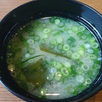 亀正くるくる寿司 - 汁