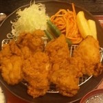 ふじやからあげ - 唐揚げ定食（和風・大・アップ）
