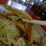 中華そば志のぶ支店 - メンマもやわらかくて大好き♪