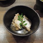 金爾 - 付き出し