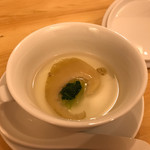 Ｊ一行樹 - フカヒレの姿煮の茶碗蒸し 青梗菜 青山椒オイル掛け