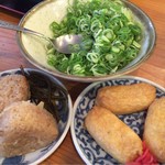 因幡うどん - かしわ握り&いなりずし&無料ネギ