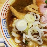 サバ醤油そば。メンマ・葱サイド。